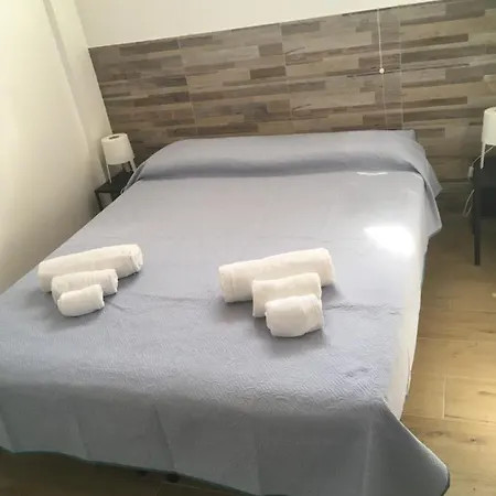 Casa Di Costanza E Flavia Homestay *