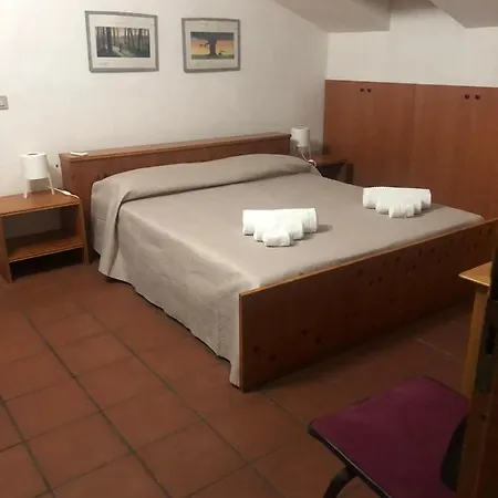 בית אירוח Casa Di Costanza E Flavia פונטה סקה