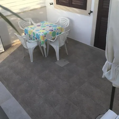 בית אירוח Casa Di Costanza E Flavia פונטה סקה