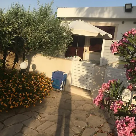 Casa Di Costanza E Flavia בית אירוח *